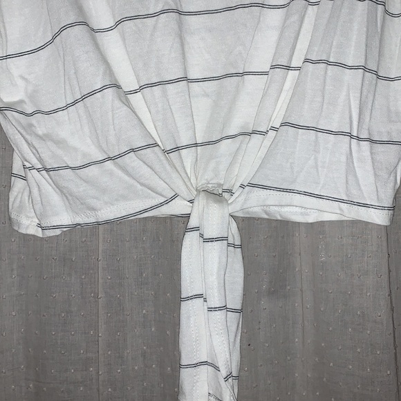 NWOT Hashtag tie waist tee - Picture 2 of 5